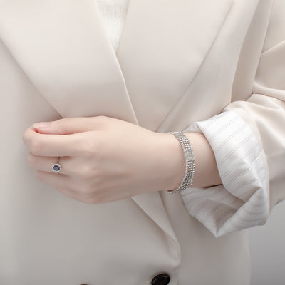 9月誕生石 プラチナ ロイヤルブルーサファイア リング