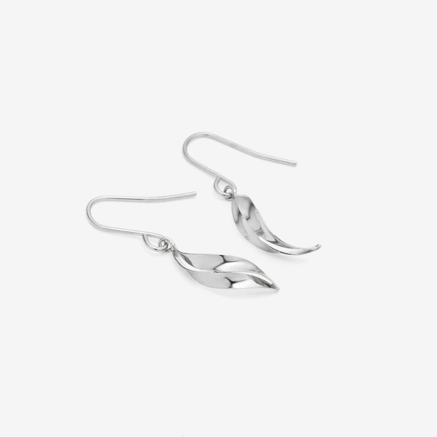 K10 ホワイトゴールド フック ピアス