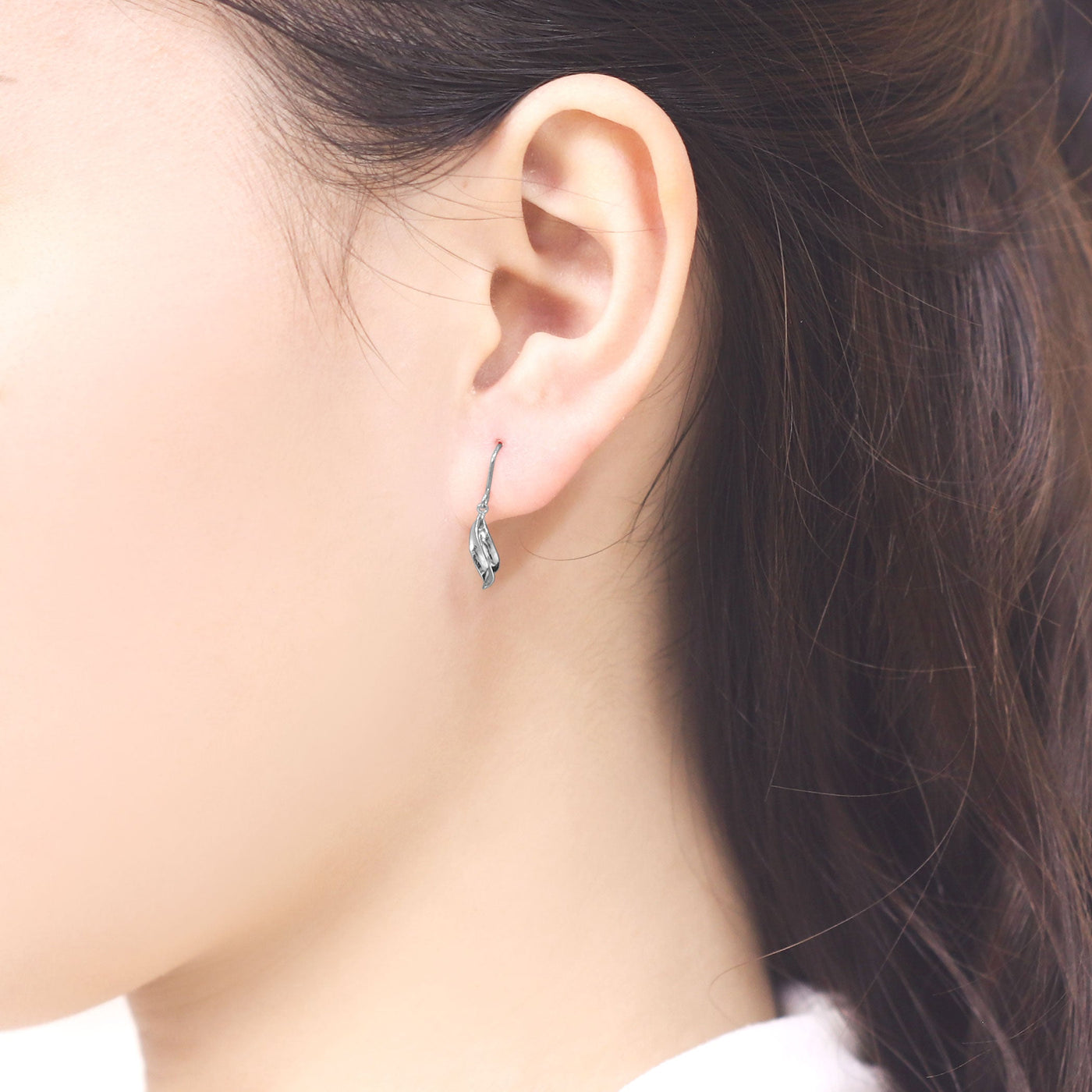 K10 ホワイトゴールド フック ピアス