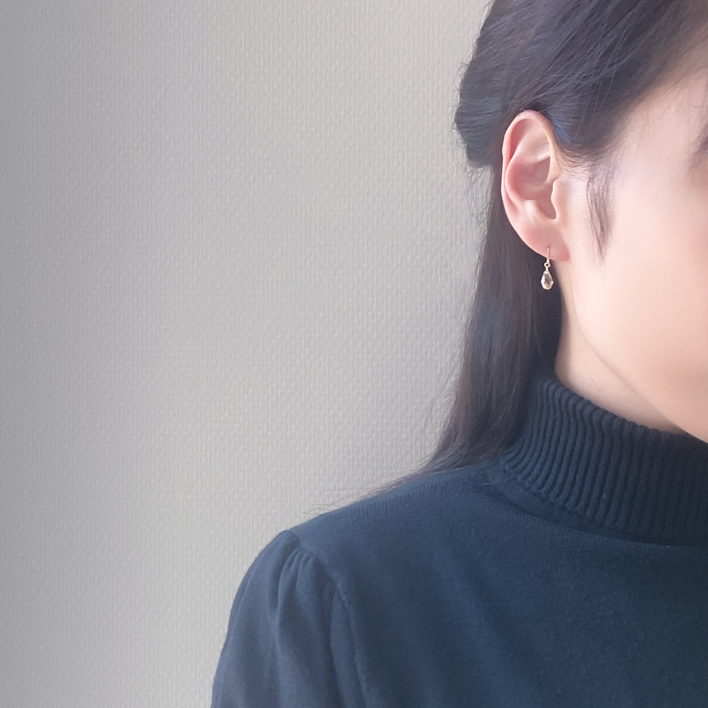 【WEB限定】K10 イエローゴールド クリスタル しずく フック ピアス