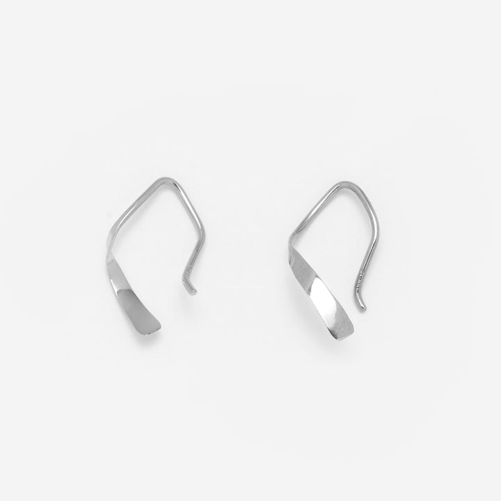 プラチナ フック ピアス （9371135344942）– エステール公式通販