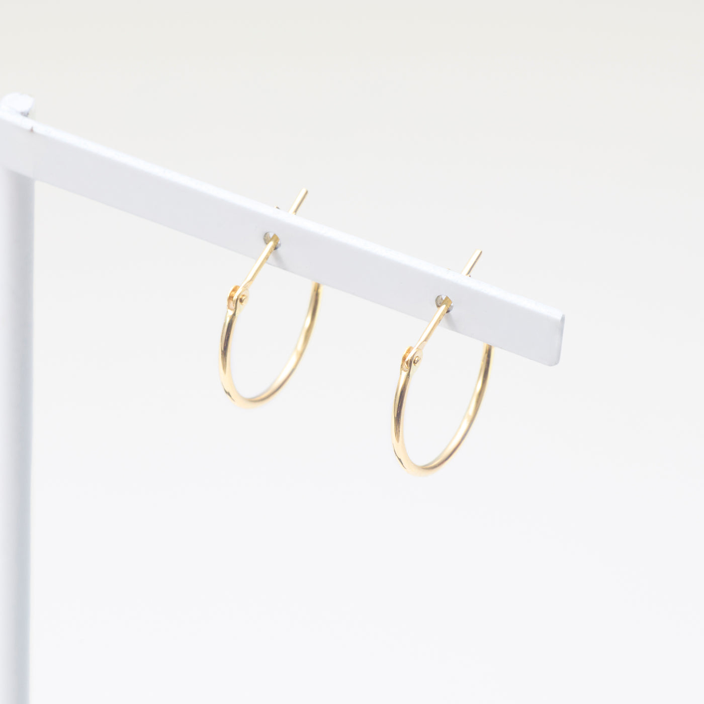 K10 イエローゴールド フープ ピアス（15mm）