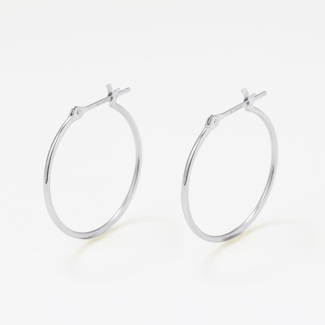 プラチナ フープ ピアス（20mm） （9881821741358）– エステール公式