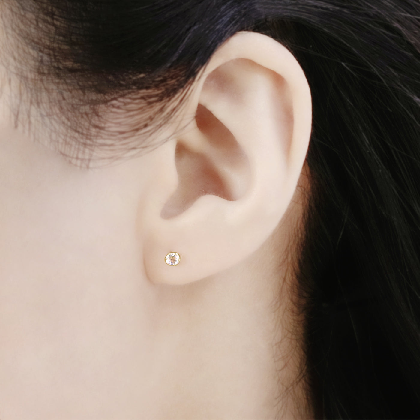 K10 イエローゴールド クォーツ ピアス