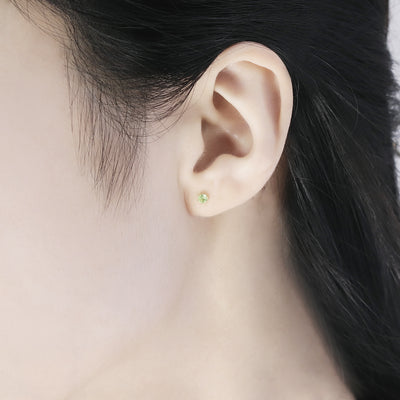 8月誕生石 K10 イエローゴールド ペリドット ピアス