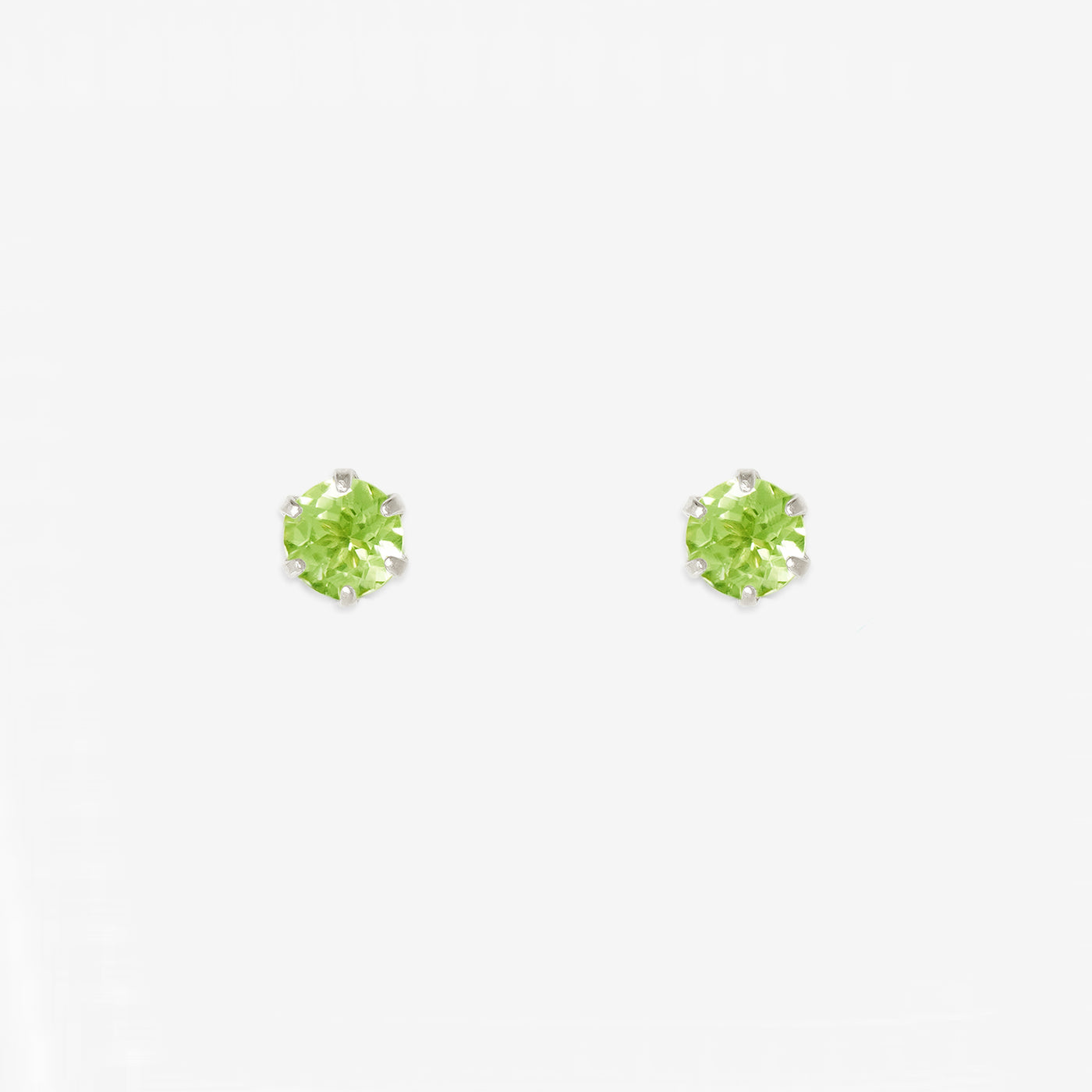8月誕生石 K10 ホワイトゴールド ペリドット ピアス