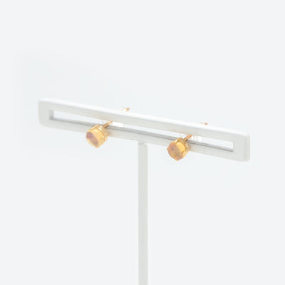 10月誕生石 K10 イエローゴールド オパール ピアス