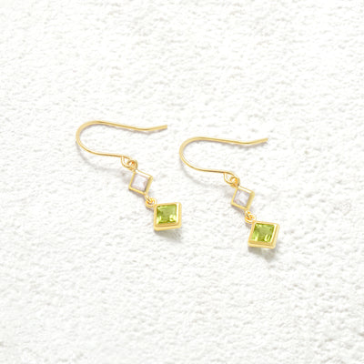 8月誕生石 K10 イエローゴールド ペリドット フック ピアス