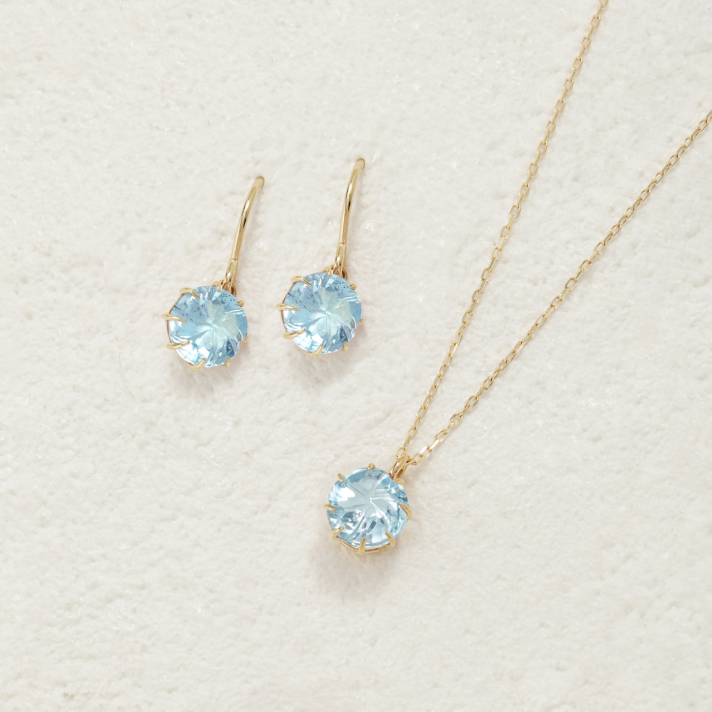 11月誕生石 K10 イエローゴールド ブルートパーズ フック ピアス