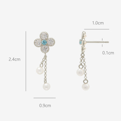 11月誕生石 K10 ホワイトゴールド ブルートパーズ フラワー ピアス