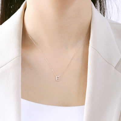 【WEB限定】K10 イエローゴールド ダイヤモンド イニシャル ネックレス（E）