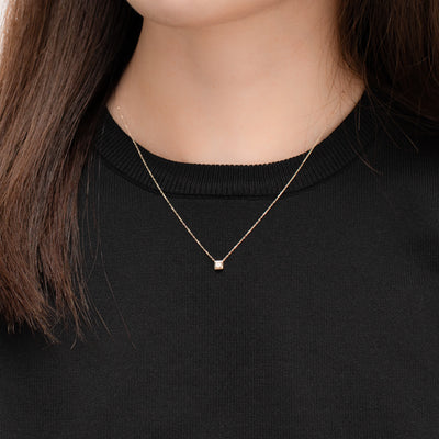 K10 イエローゴールド ダイヤモンド ネックレス