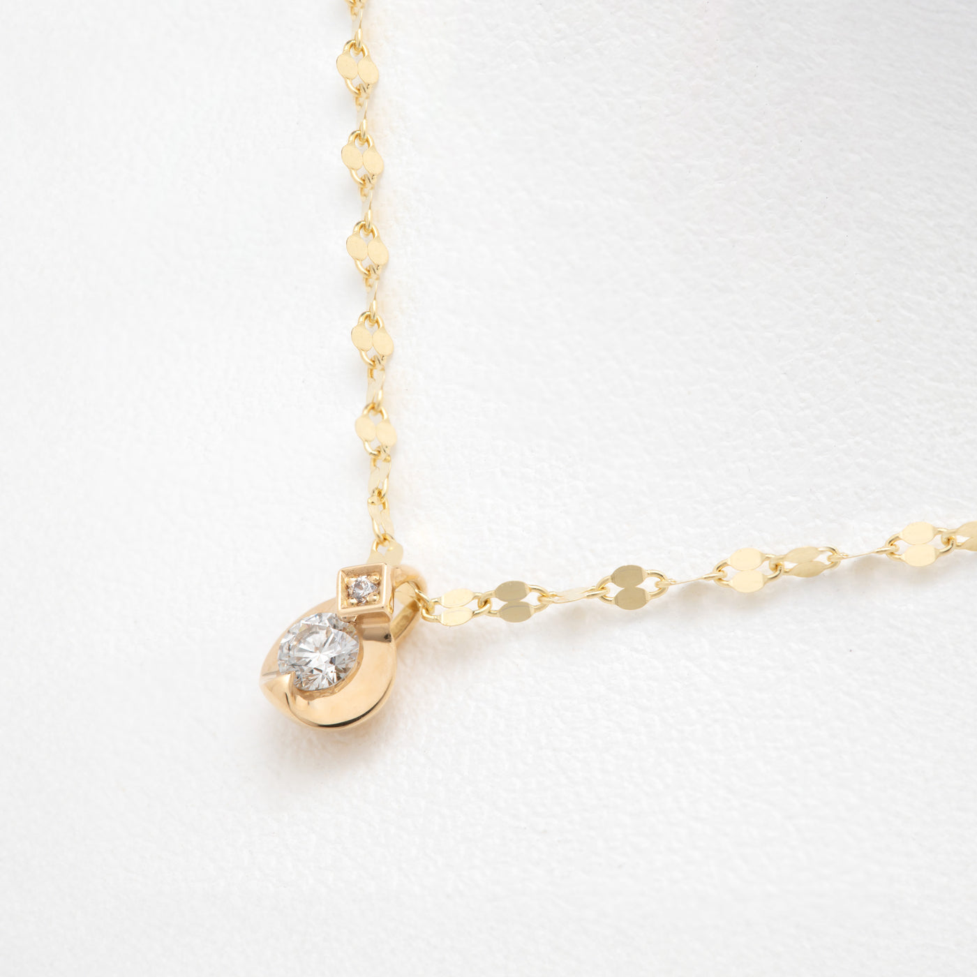 K18 イエローゴールド ダイヤモンド ネックレス（0.1ct）