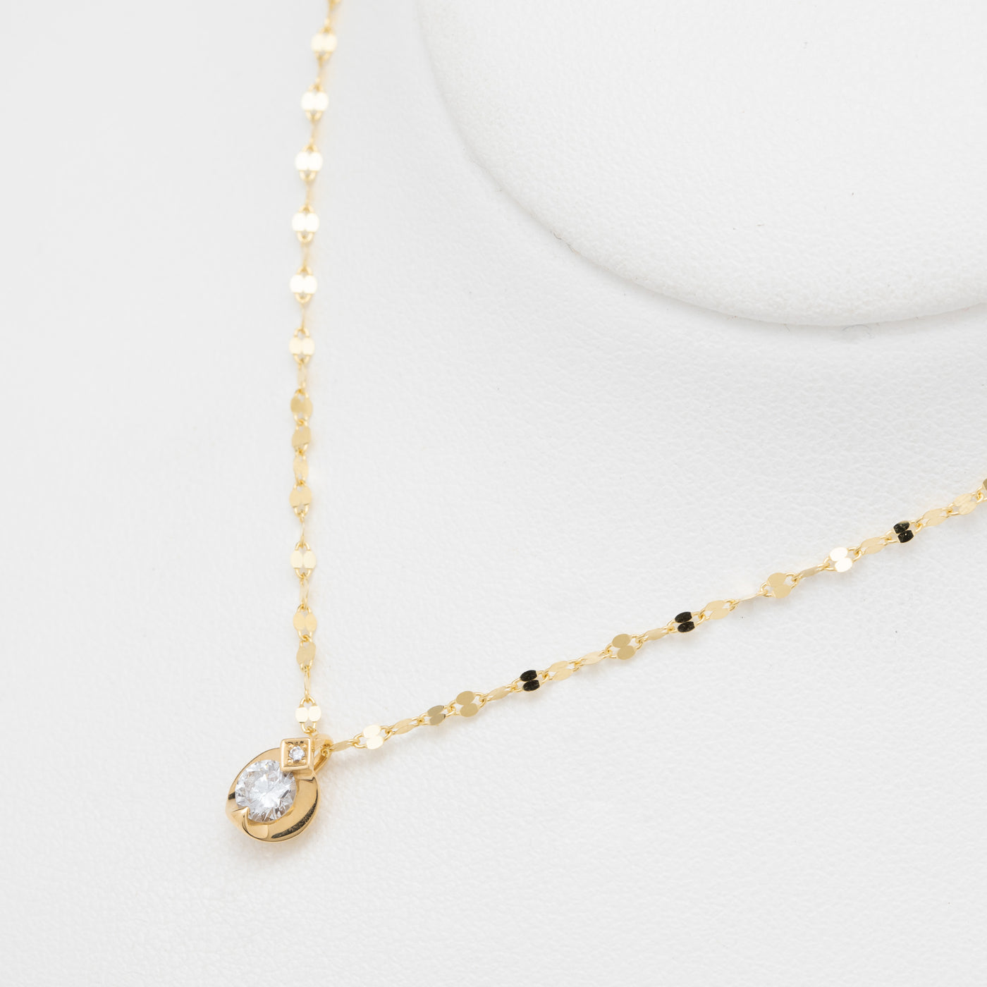 K18 イエローゴールド ダイヤモンド ネックレス（0.2ct）