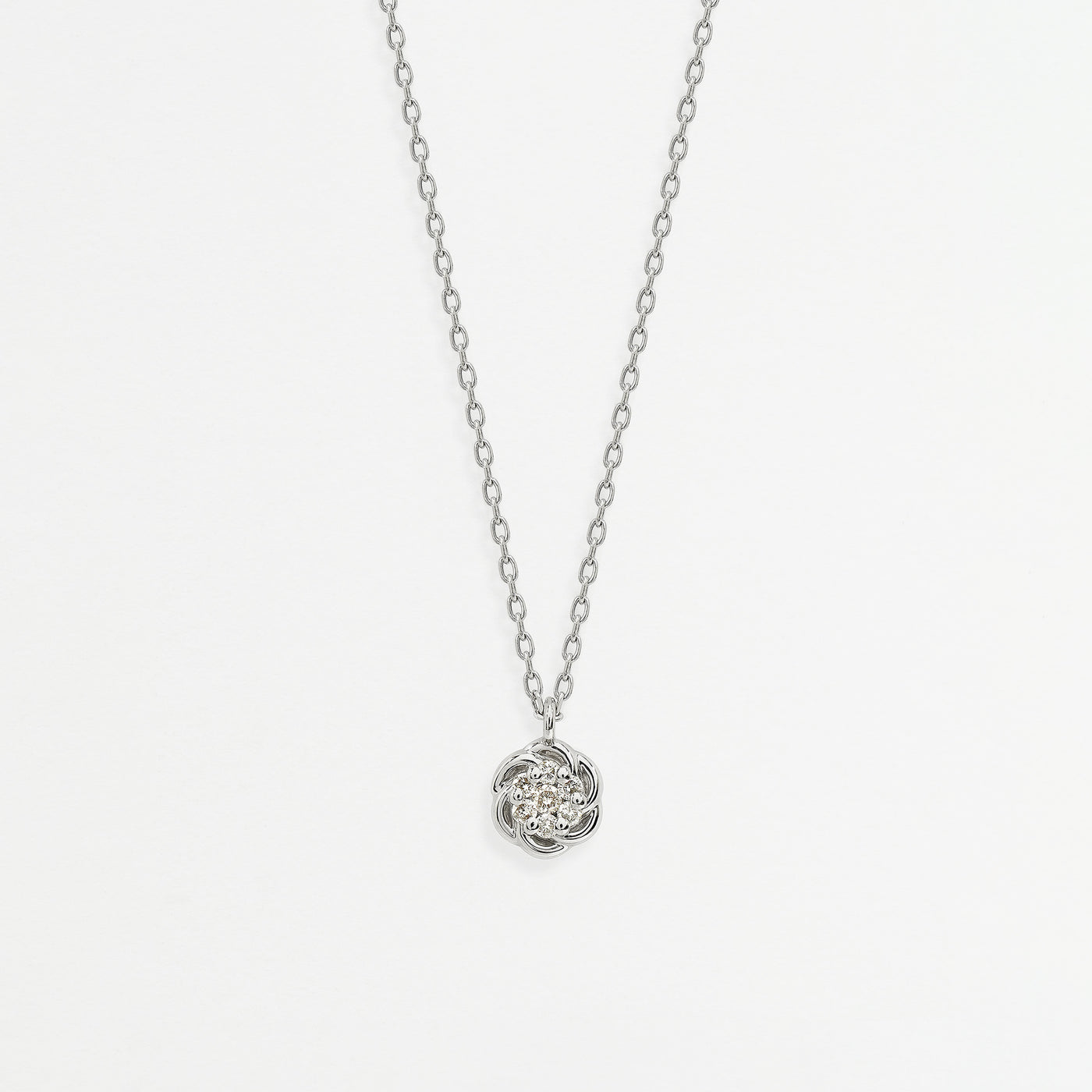 【WEB限定】プラチナ ダイヤモンド フラワー ネックレス