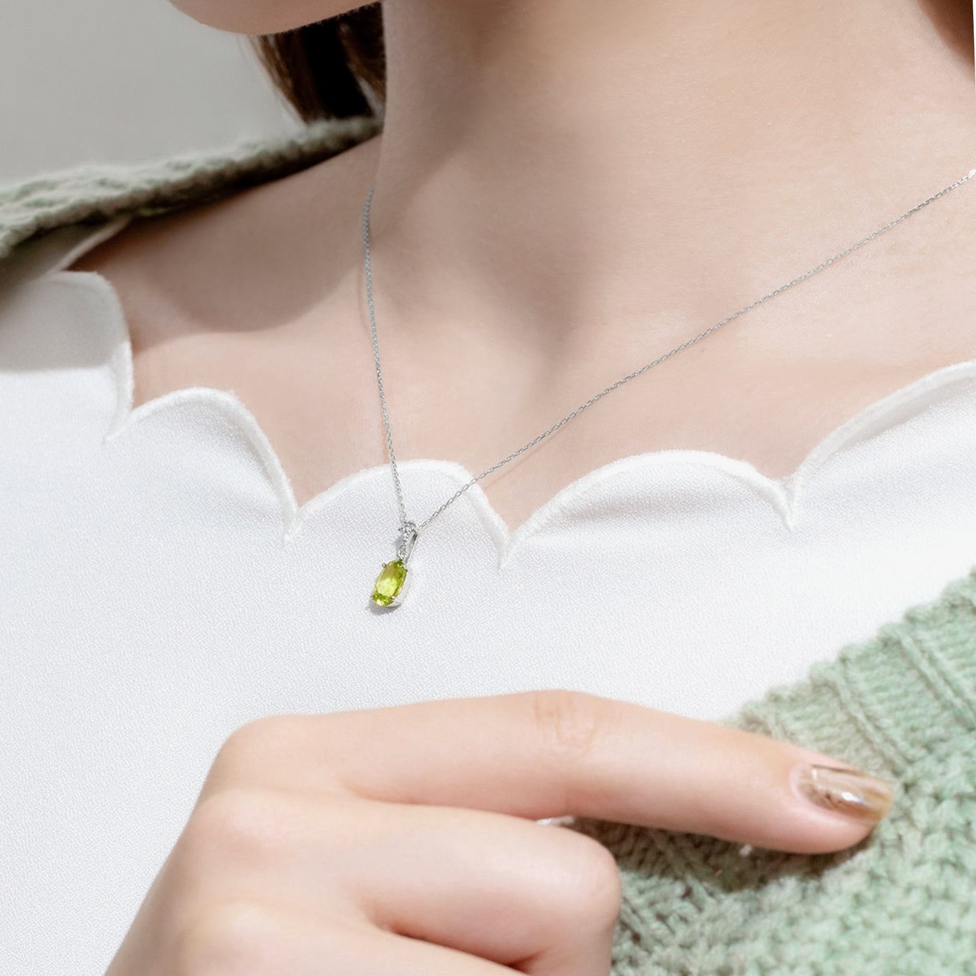 【WEB限定】8月誕生石 プラチナ ペリドット ネックレス