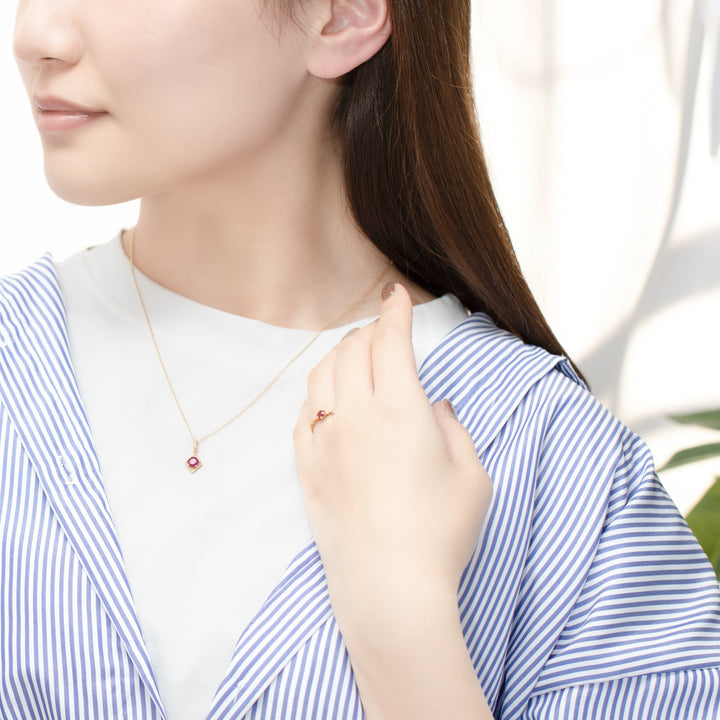 7月誕生石 K18 イエローゴールド ルビー ネックレス （10414770258222
