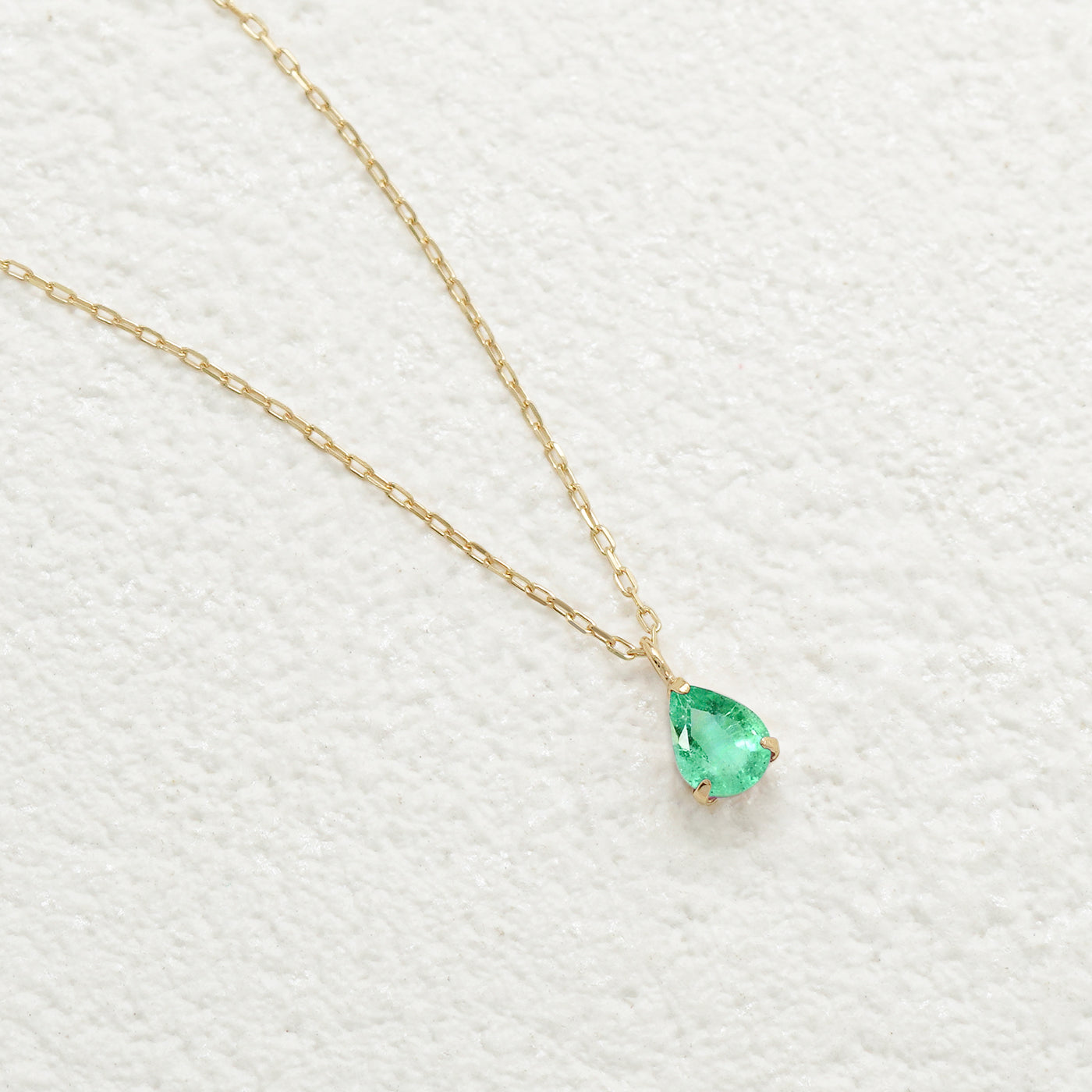 【WEB限定】5月誕生石 K10 イエローゴールド エメラルド しずく ネックレス