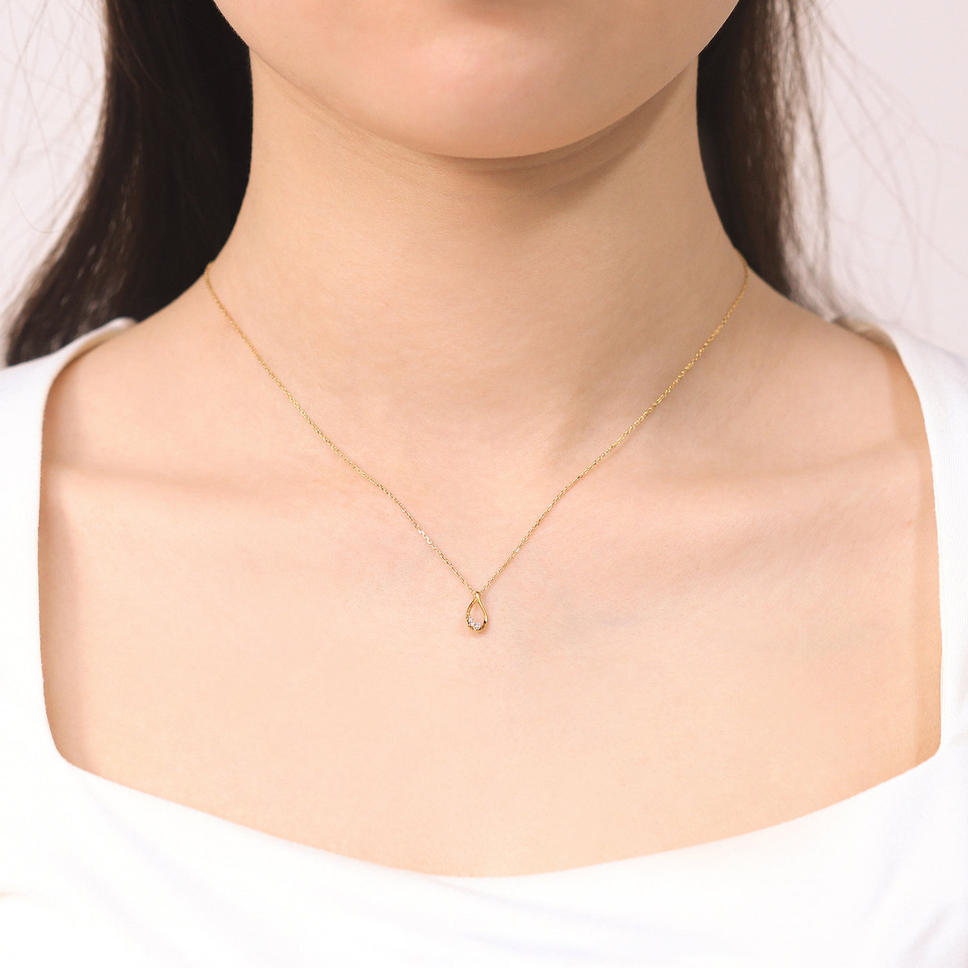 【WEB限定】シルバー イエローゴールドメッキ キュービックジルコニア しずく ネックレス