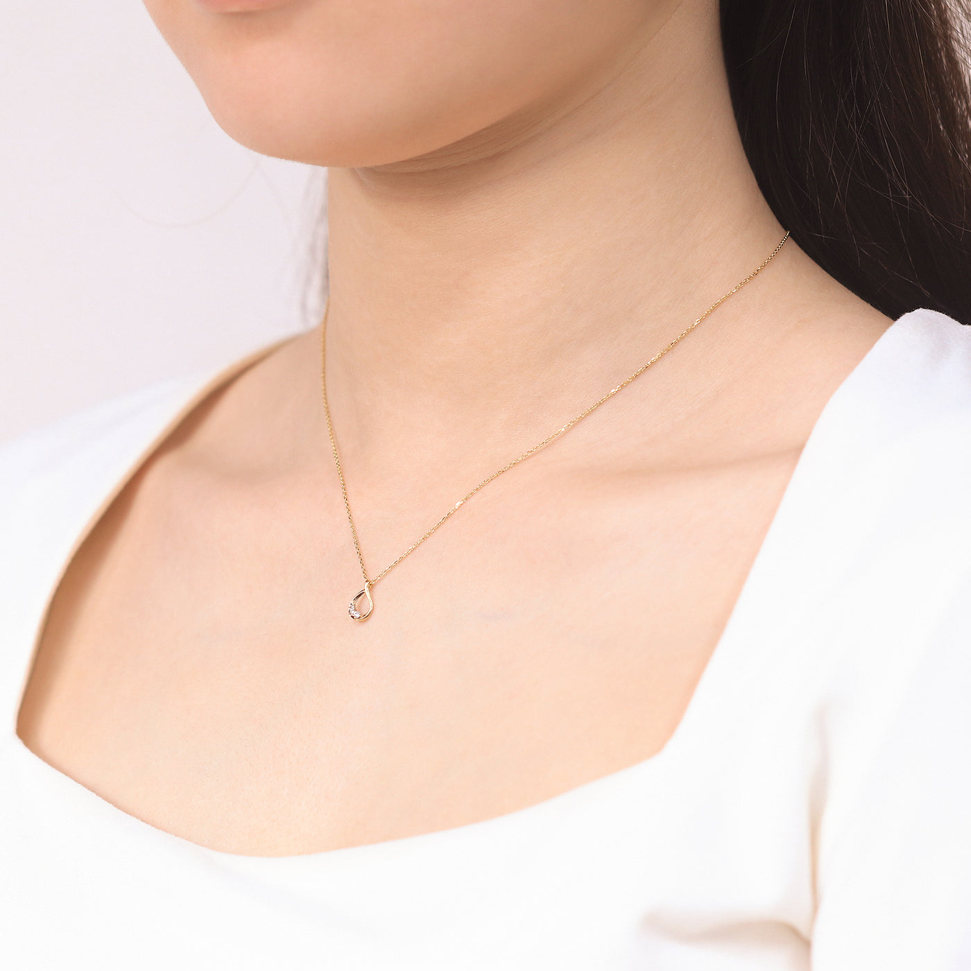 【WEB限定】シルバー イエローゴールドメッキ キュービックジルコニア しずく ネックレス