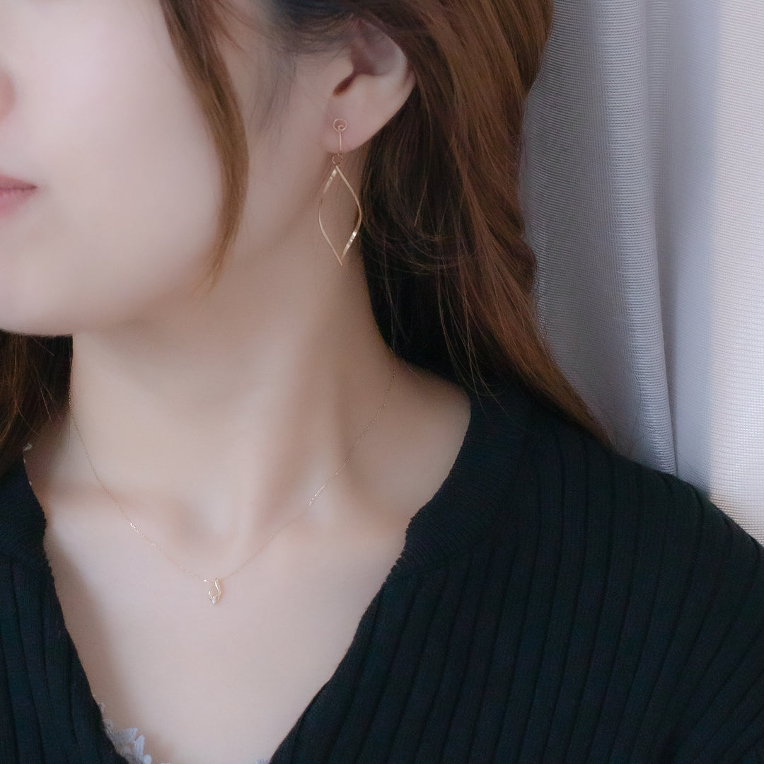 WEB限定】K10 イエローゴールド ダイヤモンド しずく ネックレス