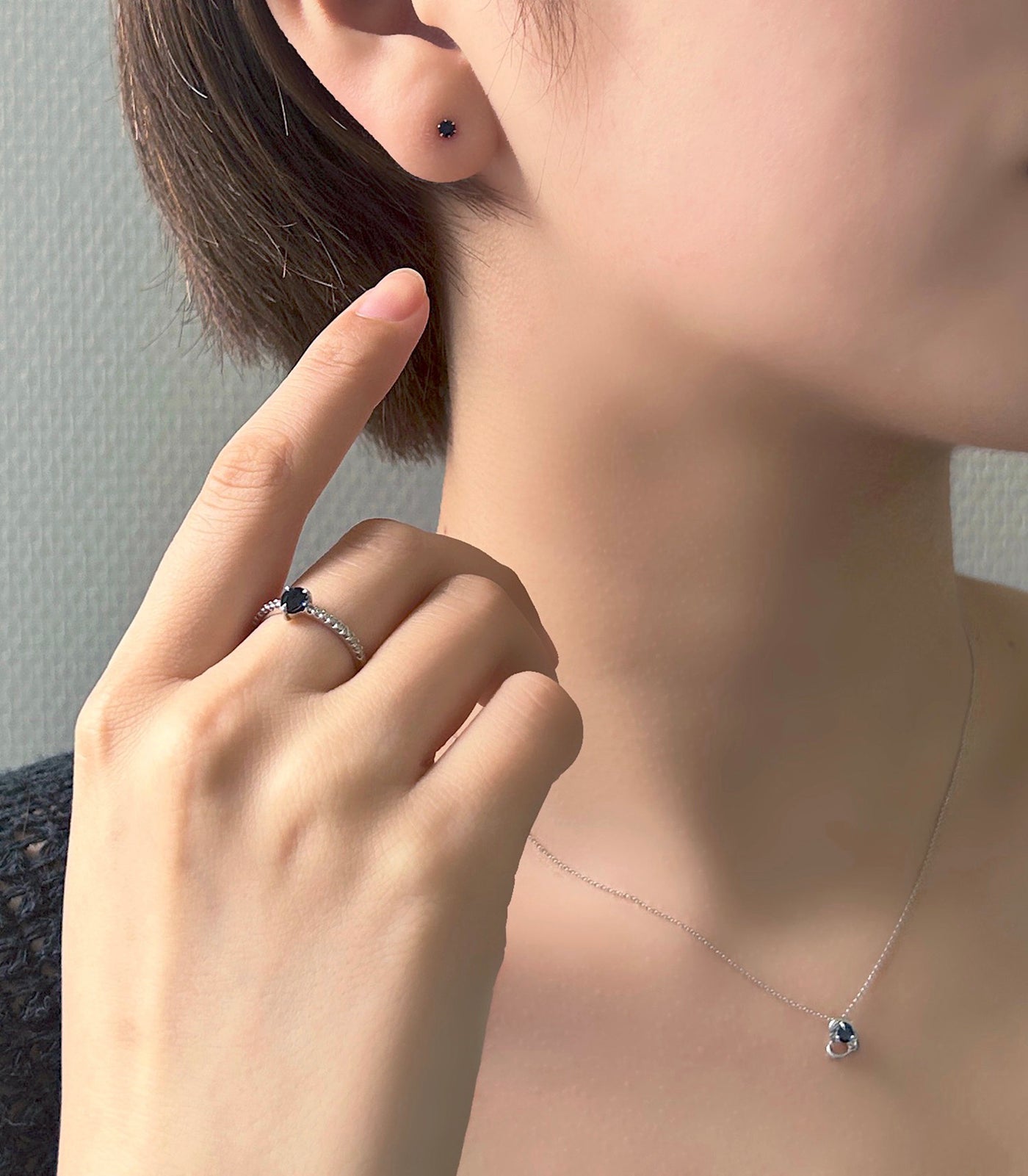 9月誕生石 K10 ホワイトゴールド サファイア ハート ネックレス