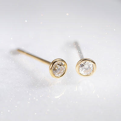 【WEB限定】K18 イエローゴールド ダイヤモンド ピアス（0.26ct）