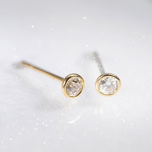 【WEB限定】K18 イエローゴールド ダイヤモンド ピアス（0.26ct）