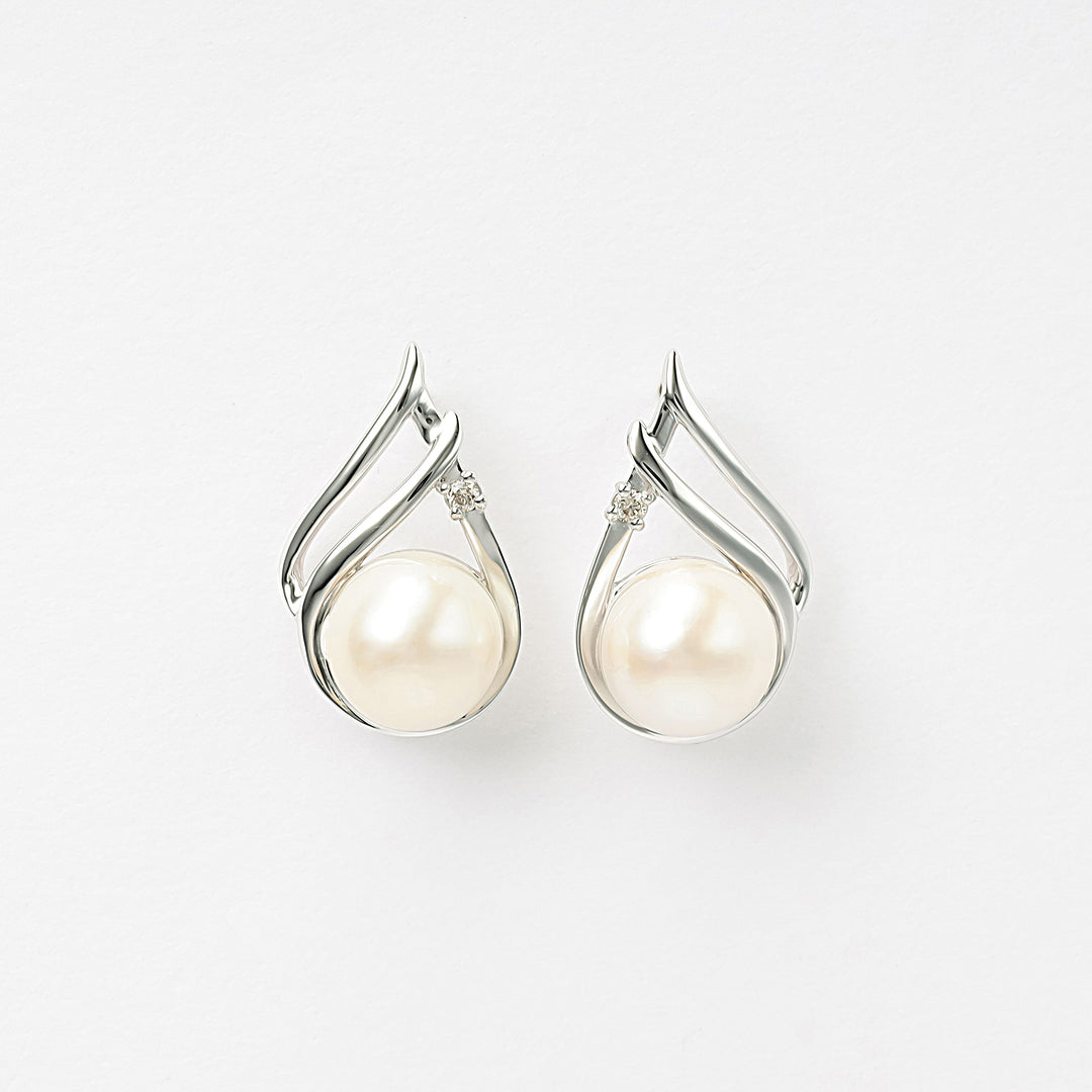 クーポン対象商品】6月誕生石 K10 ホワイトゴールド あこや真珠 ピアス