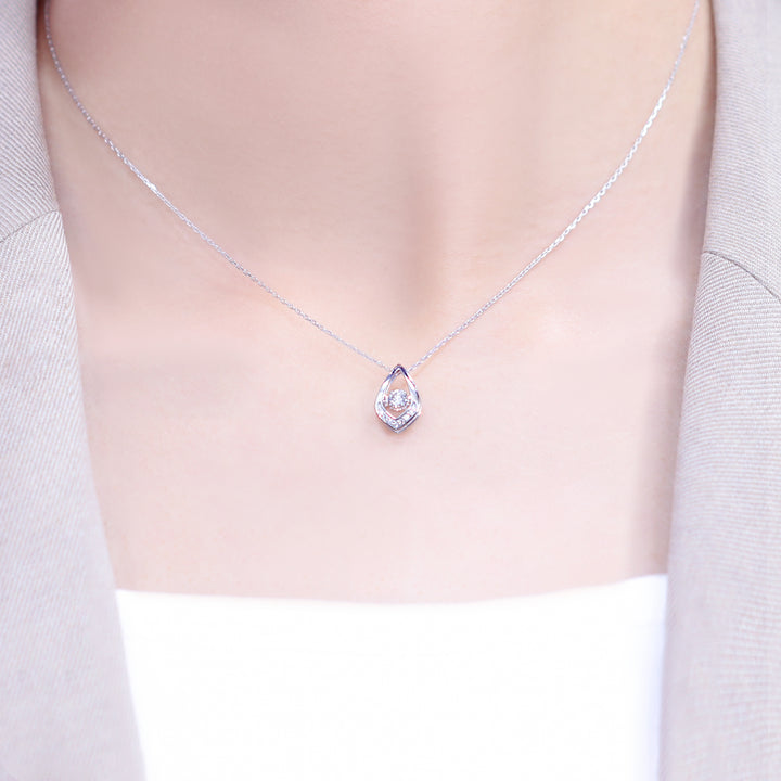 シルバー ロジウムメッキ キュービックジルコニア ダンシングストーン