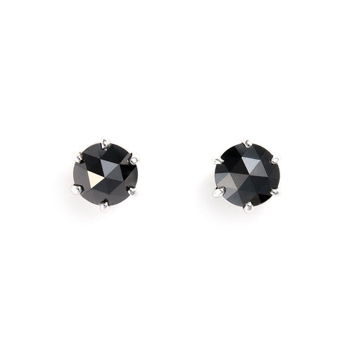 K18 ホワイトゴールド ブラックダイヤモンド ピアス（0.5ct） エステールジュエルガーデン(ESTELLE JEWEL GARDEN) 公式通販サイト